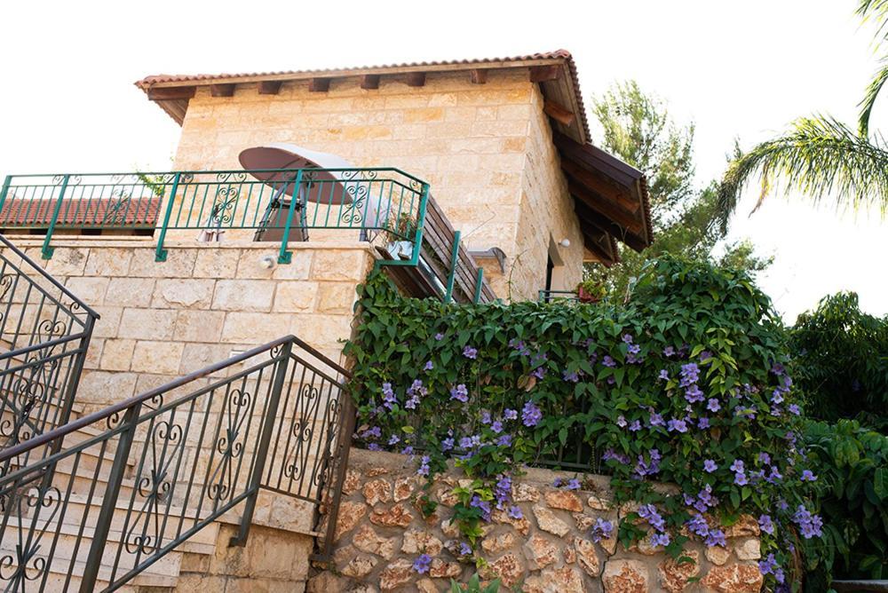 Erella'S Villa Rosh Pinna Exterior photo